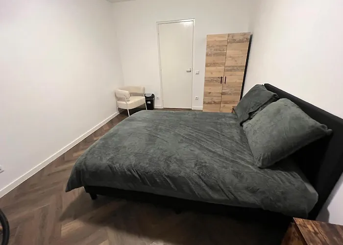 Hotel Amsterdam Zaandam *